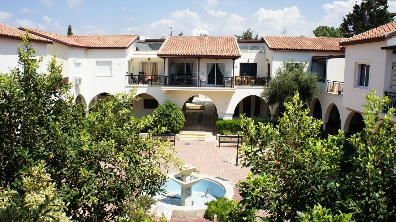 Ferienwohnung Limnaria Westpark 119 Paphos Exterior foto